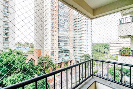 Apartamento para alugar com 72m², 2 quartos e 1 vaga Apartamento para alugar com 72m², 2 quartos e 1 vagaVaranda