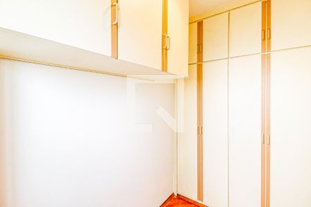 Quarto de Serviço de apartamento para alugar com 2 quartos, 72m² em Campo Belo, São Paulo