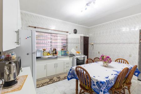 Casa à venda com 310m², 5 quartos e 2 vagasCozinha