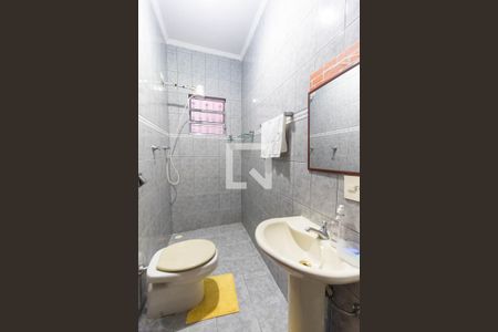 Casa à venda com 310m², 5 quartos e 2 vagasBanheiro 2