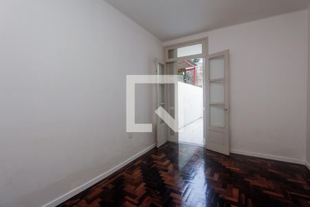 Quarto 1 de apartamento para alugar com 2 quartos, 80m² em Rio Branco, Porto Alegre