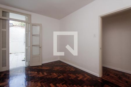 Quarto 1 de apartamento para alugar com 2 quartos, 80m² em Rio Branco, Porto Alegre