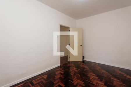 Quarto 1 de apartamento para alugar com 2 quartos, 80m² em Rio Branco, Porto Alegre