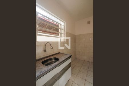 Cozinha de apartamento para alugar com 2 quartos, 80m² em Rio Branco, Porto Alegre