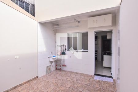 Casa para alugar com 110m², 3 quartos e 2 vagas Casa para alugar com 110m², 3 quartos e 2 vagasÁrea de Serviço