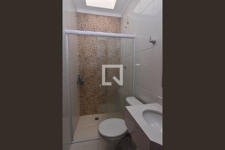 Casa para alugar com 110m², 3 quartos e 2 vagas Casa para alugar com 110m², 3 quartos e 2 vagasBanheiro