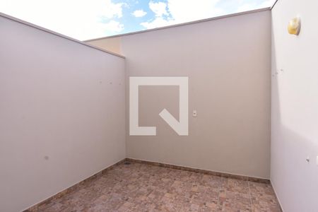 Casa para alugar com 110m², 3 quartos e 2 vagas Casa para alugar com 110m², 3 quartos e 2 vagasÁrea de Serviço