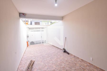 Casa para alugar com 110m², 3 quartos e 2 vagas Casa para alugar com 110m², 3 quartos e 2 vagasGaragem