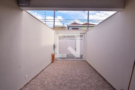 Garagem de casa para alugar com 3 quartos, 110m² em Jardim Vila Formosa, São Paulo