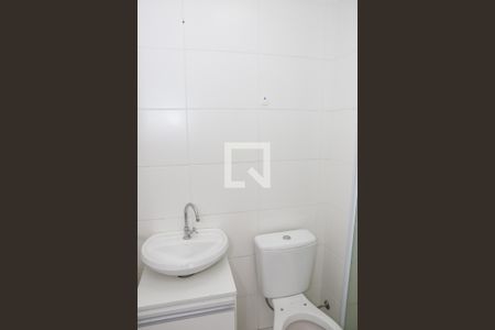 Banheiro de apartamento para alugar com 2 quartos, 38m² em Bom Retiro, São Paulo