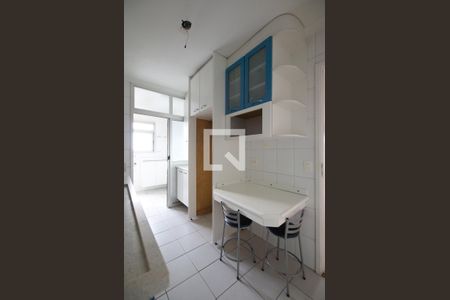 Apartamento para alugar com 89m², 3 quartos e 2 vagasCozinha