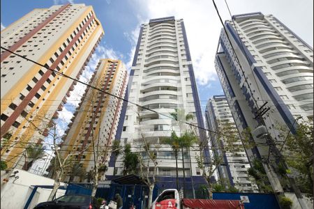 Apartamento para alugar com 89m², 3 quartos e 2 vagasFachada