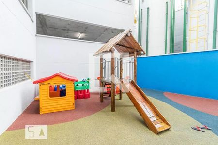 Apartamento para alugar com 44m², 2 quartos e 1 vaga Apartamento para alugar com 44m², 2 quartos e 1 vagaÁrea Comum - Playground