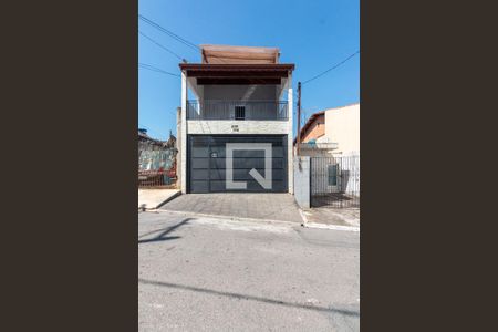 Casa para alugar com 400m², 5 quartos e 4 vagas Casa para alugar com 400m², 5 quartos e 4 vagasFachada