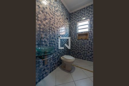 Casa para alugar com 400m², 5 quartos e 4 vagas Casa para alugar com 400m², 5 quartos e 4 vagasBanheiro