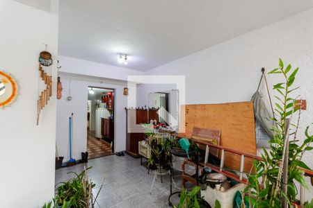 Casa à venda com 96m², 2 quartos e 1 vagaGaragem