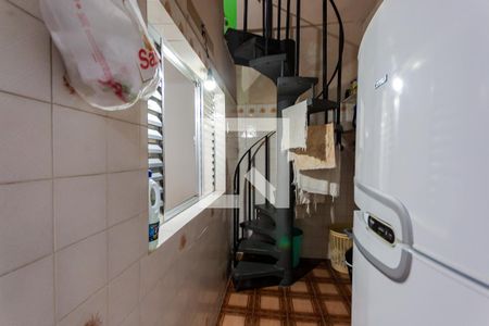 Casa à venda com 96m², 2 quartos e 1 vagaÁrea de Serviço