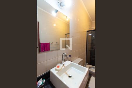 Banheiro Social Térreo de casa para alugar com 3 quartos, 225m² em Ferreira, São Paulo