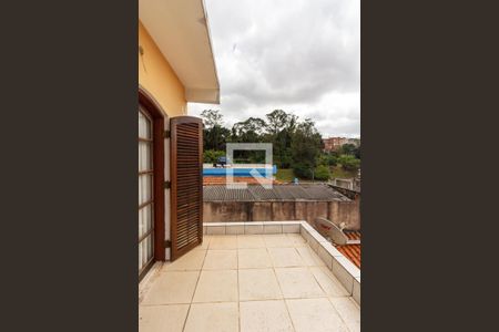 Casa à venda com 225m², 3 quartos e 3 vagasSacada Quarto Suíte 1