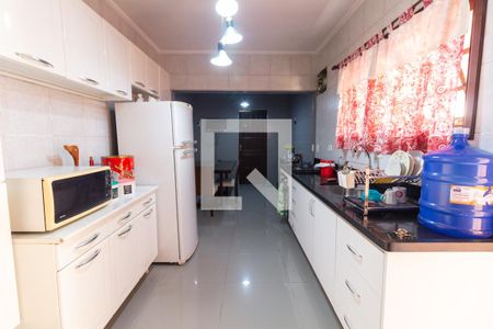 Casa à venda com 225m², 3 quartos e 3 vagasCozinha