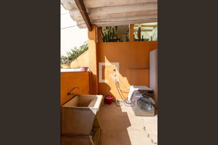 Casa à venda com 225m², 3 quartos e 3 vagasÁrea de Serviço