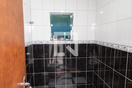 Banheiro Social 1 de casa à venda com 3 quartos, 196m² em Vila Nogueira, Diadema