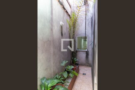 Quintal de casa à venda com 3 quartos, 196m² em Vila Nogueira, Diadema