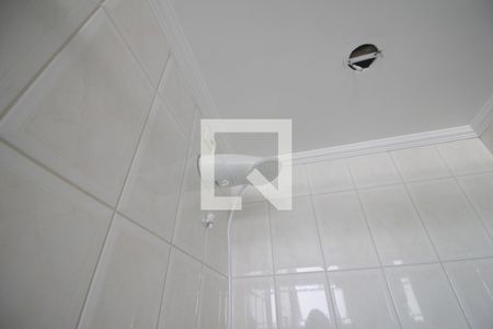 Apartamento à venda com 100m², 3 quartos e 2 vagasChuveiro