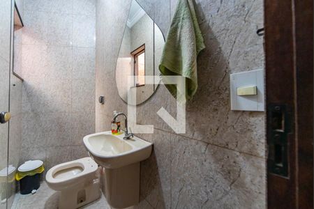 Casa à venda com 380m², 3 quartos e 4 vagasLavabo