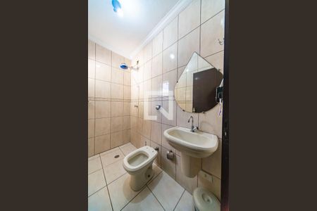 Casa à venda com 380m², 3 quartos e 4 vagasBanheiro Social
