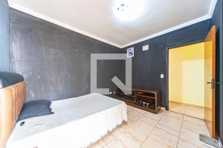 Casa à venda com 380m², 3 quartos e 4 vagasQuarto 2