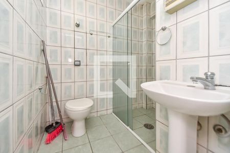 Banheiro de kitnet/studio para alugar com 1 quarto, 50m² em Bela Vista, São Paulo