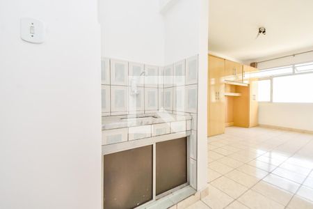 Cozinha de kitnet/studio para alugar com 1 quarto, 50m² em Bela Vista, São Paulo