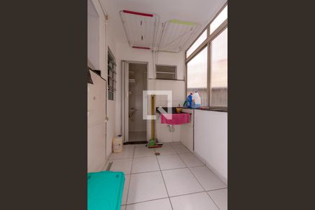 Apartamento para alugar com 75m², 3 quartos e sem vagaÁrea de Serviço
