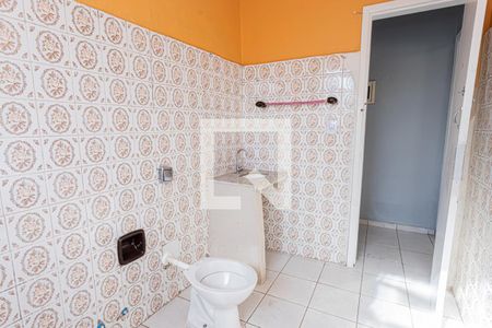 Banheiro de casa à venda com 1 quarto, 50m² em Vila Pereira Cerca, São Paulo