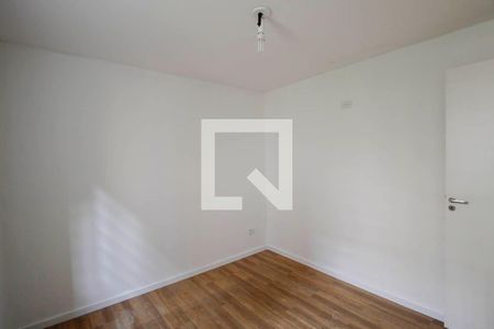 Quarto 2 de apartamento para alugar com 2 quartos, 45m² em Jardim Maringa, São Paulo