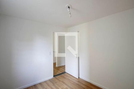 Quarto 1 de apartamento à venda com 2 quartos, 45m² em Jardim Maringa, São Paulo