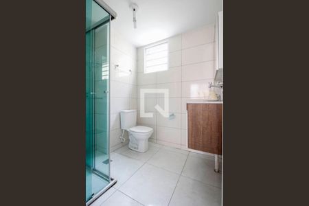 Banheiro de apartamento para alugar com 2 quartos, 45m² em Jardim Maringa, São Paulo