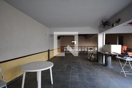 Casa à venda com 250m², 4 quartos e 5 vagasÁrea comum - Churrasqueira