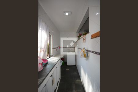 Casa à venda com 250m², 4 quartos e 5 vagasLavanderia