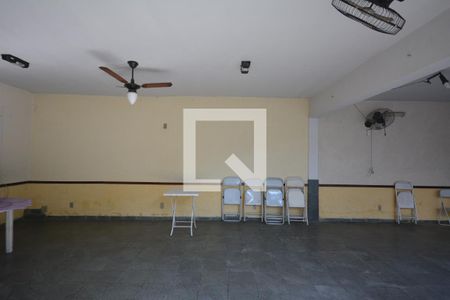 Casa à venda com 250m², 4 quartos e 5 vagasÁrea comum - Churrasqueira