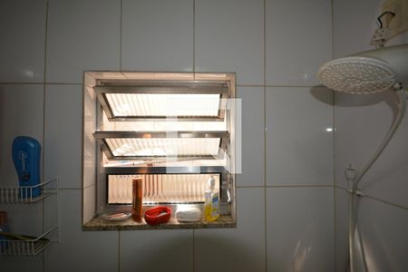 Casa à venda com 250m², 4 quartos e 5 vagasBanheiro Social