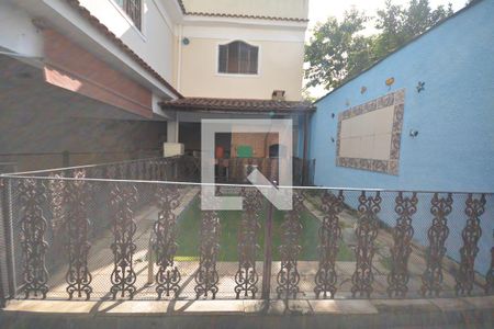 Casa à venda com 250m², 4 quartos e 5 vagasÁrea comum - Churrasqueira