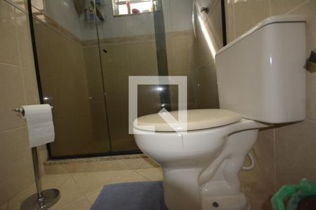 Casa à venda com 250m², 4 quartos e 5 vagasBanheiro Social