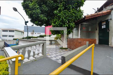 Apartamento para alugar com 56m², 2 quartos e 1 vaga Apartamento para alugar com 56m², 2 quartos e 1 vagaEntrada Social - Lateral