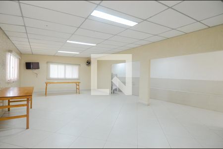 Apartamento para alugar com 56m², 2 quartos e 1 vaga Apartamento para alugar com 56m², 2 quartos e 1 vagaÁrea comum - Salão de festas