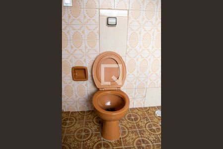 Casa para alugar com 100m², 3 quartos e 1 vagaBanheiro 1