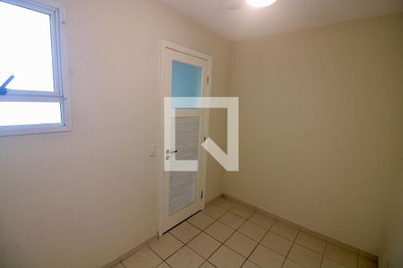 Apartamento para alugar com 105m², 2 quartos e 2 vagas Apartamento para alugar com 105m², 2 quartos e 2 vagasQuarto de Serviço