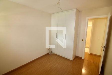 Apartamento para alugar com 105m², 2 quartos e 2 vagas Apartamento para alugar com 105m², 2 quartos e 2 vagasQuarto