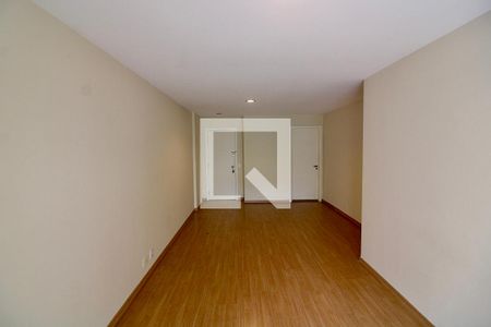 Sala de apartamento para alugar com 2 quartos, 105m² em Barra da Tijuca, Rio de Janeiro
